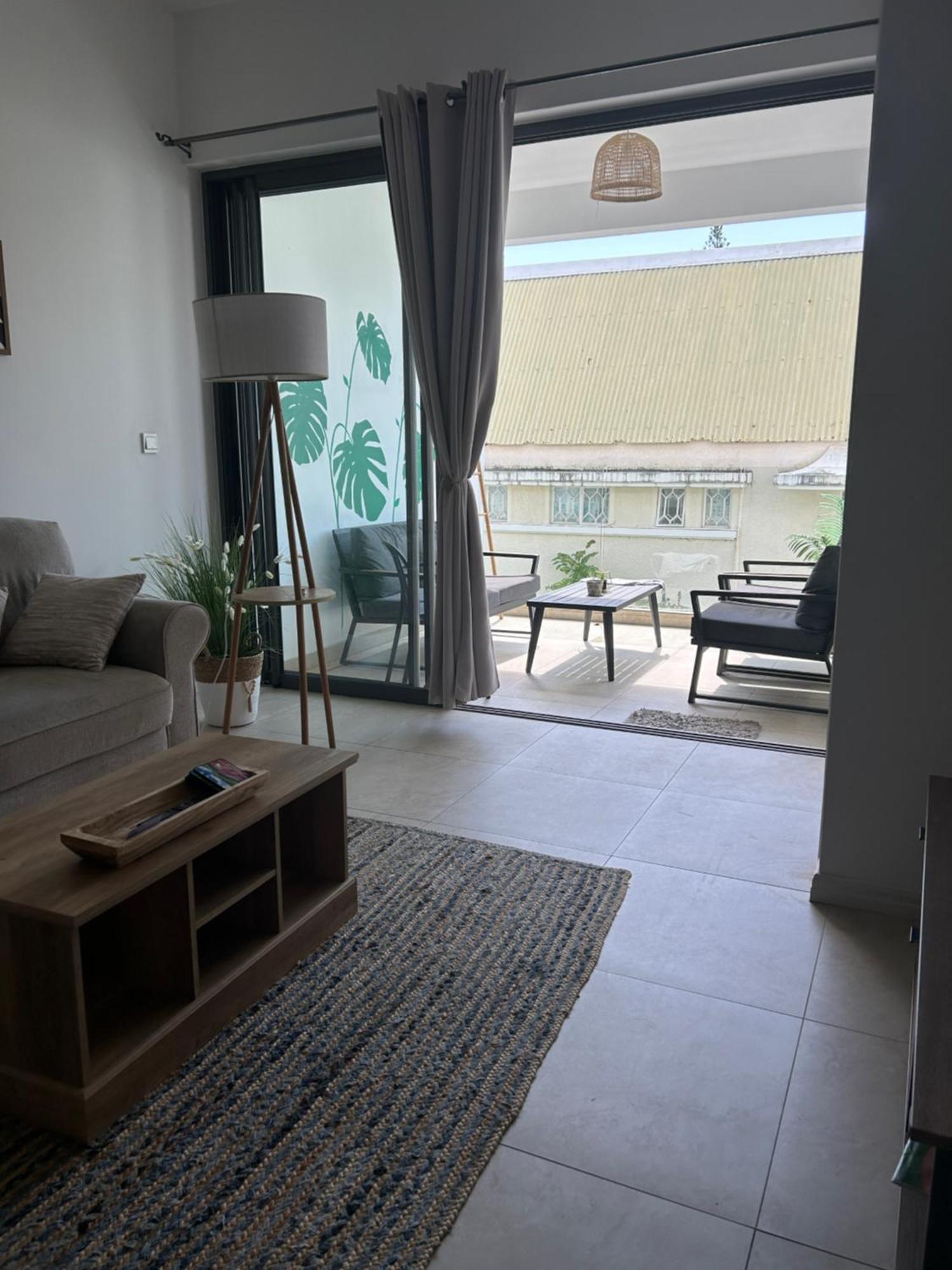 Coastal View Apartments Grand Baie Exteriör bild